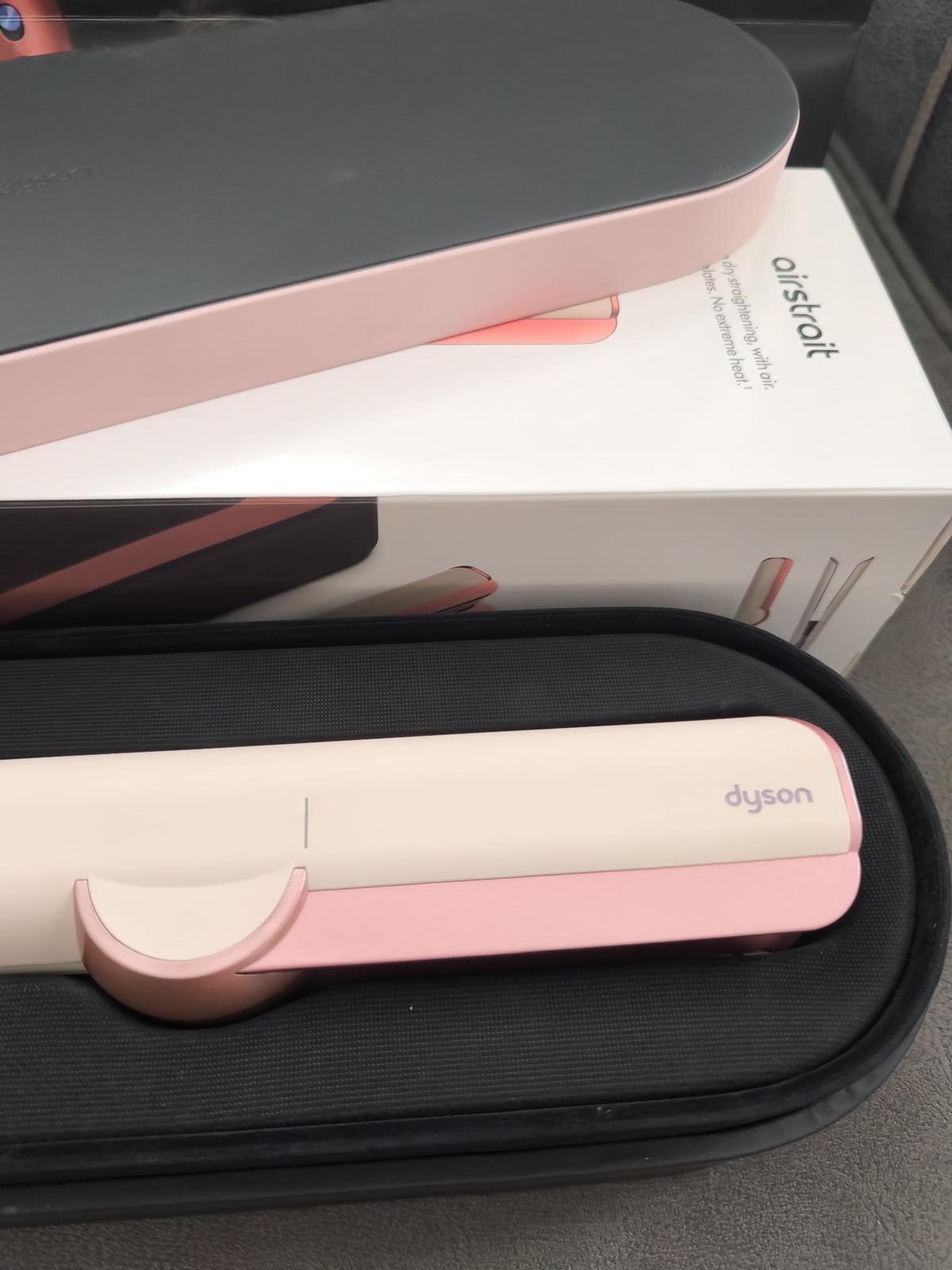 Dyson Airstrait Saç Düzleştirme Makinası